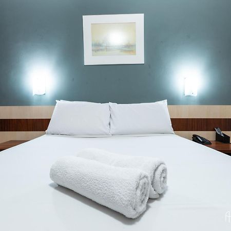 Rede Andrade Mercado Hotel Куритиба Экстерьер фото