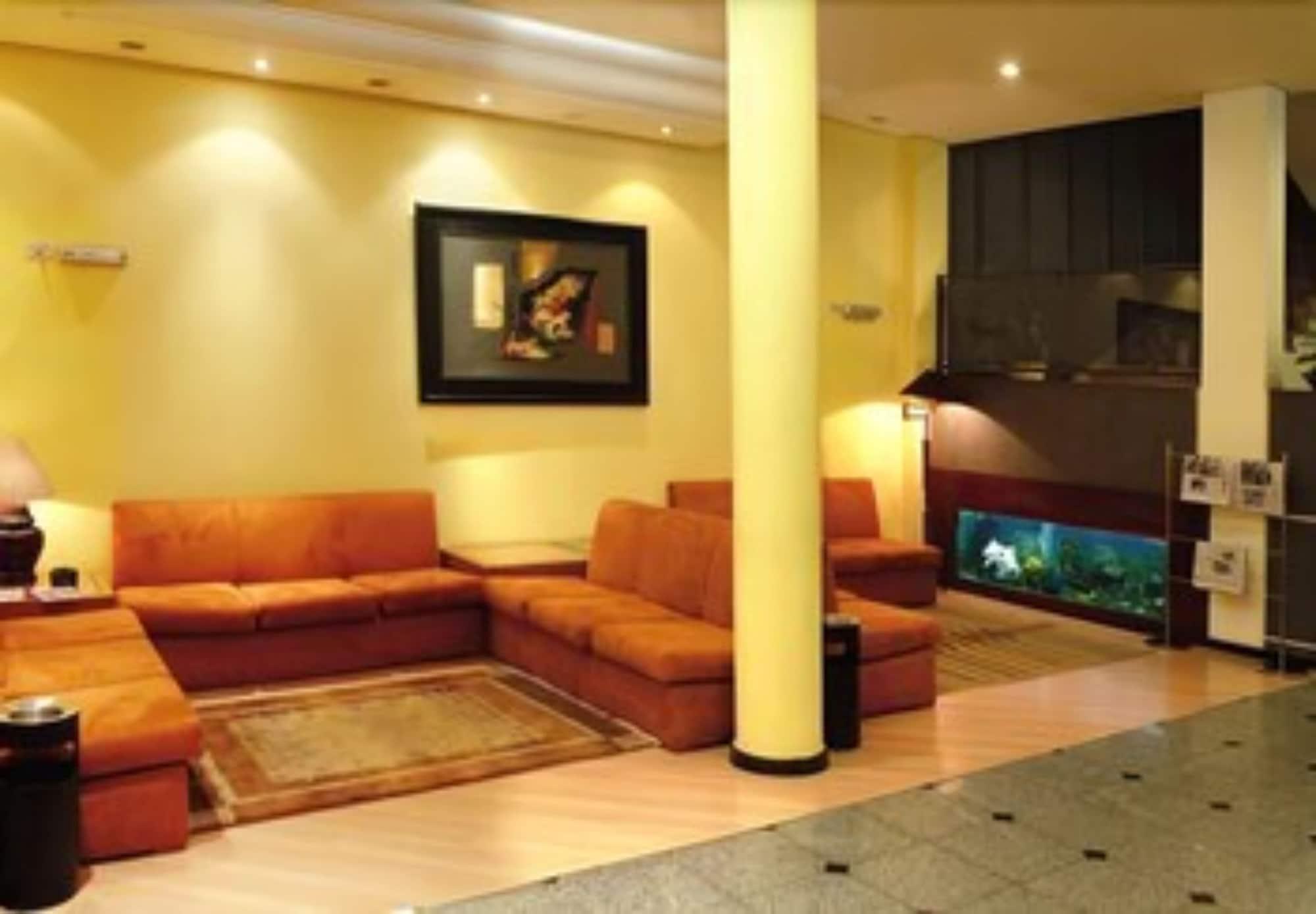 Rede Andrade Mercado Hotel Куритиба Экстерьер фото