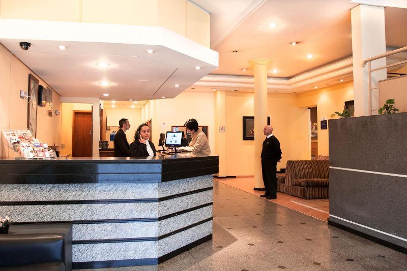 Rede Andrade Mercado Hotel Куритиба Экстерьер фото